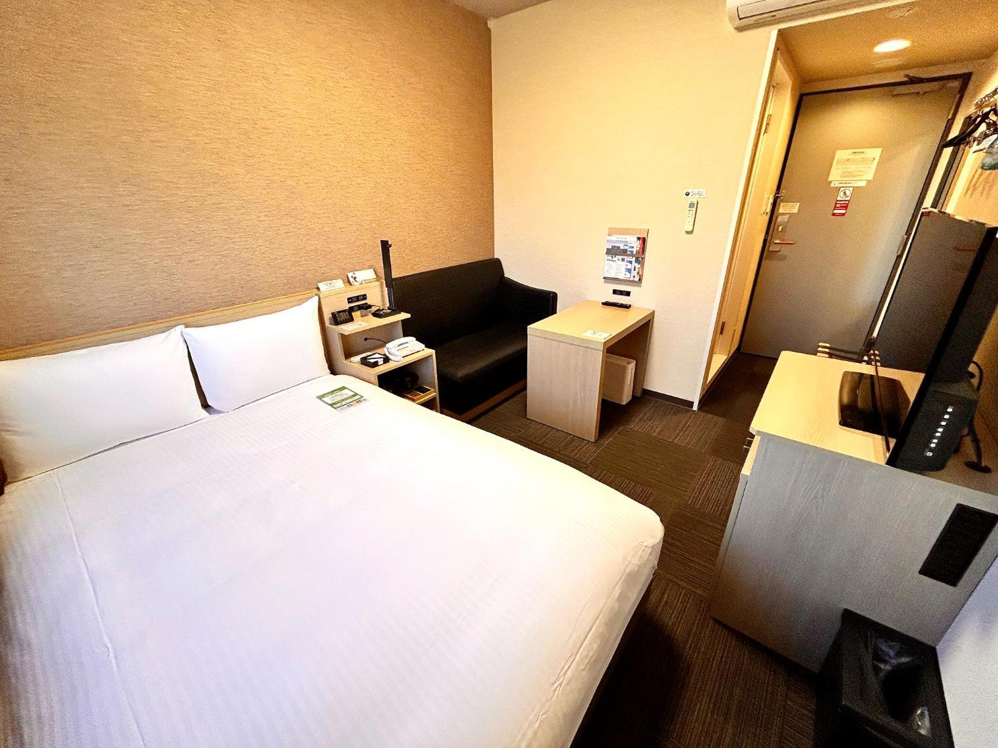 Hotel Route-Inn Anan Kültér fotó
